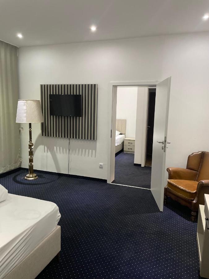 Gastpark Hotel Manching Extérieur photo